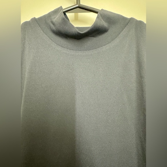 NWT Aritzia Contour Mock Neck - Body Suit - Picture 4 of 6